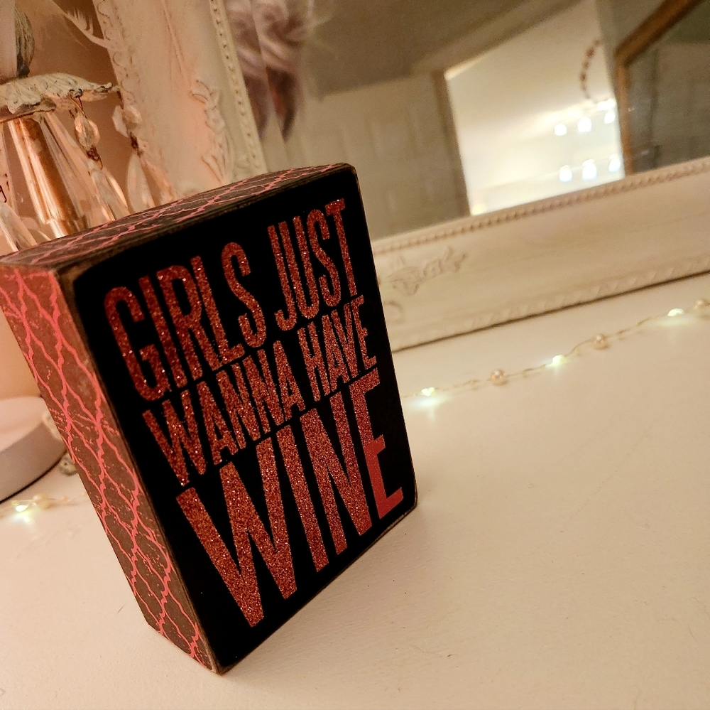 $3/25 Pink Rustic Sign - Picture 3 of 3